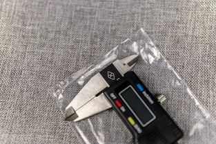 上量大廠平價(jià)之選 上海量具刃具廠電子數(shù)顯卡尺開箱簡評